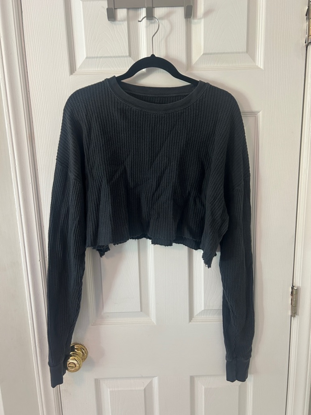 Cropped Waffle-Knit Long Sleeve Top - Black
